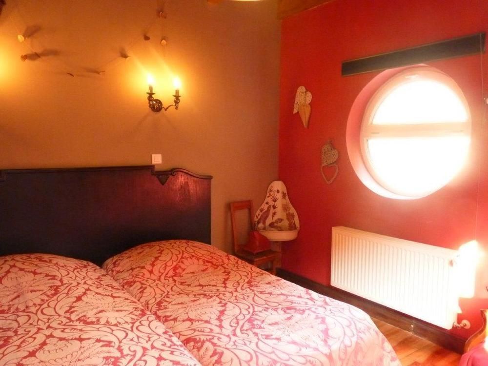 Logis Hotel Domaine Du Moulin Saint-Avold Luaran gambar